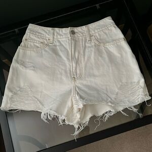 HOLLISTER  DISTRESSED NWOT SIZE 1 ULTRA HIGH - RISE VINTAGE RELAXED MOM SHORT 3